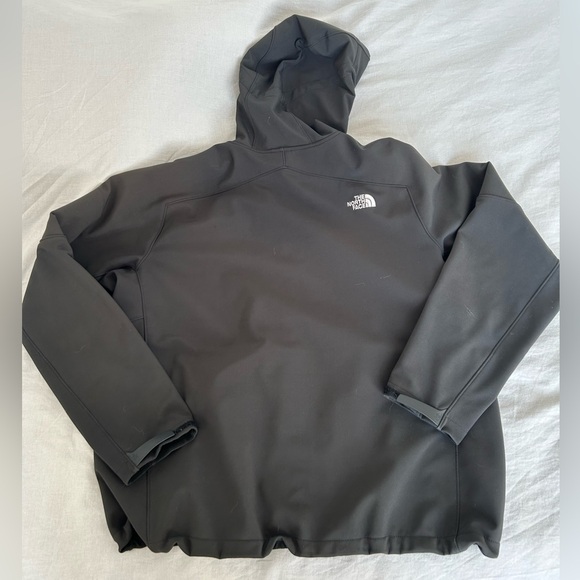 Black North Face jacket - Picture 2 of 2